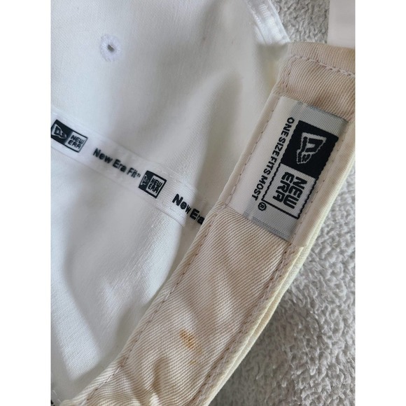 New Era Zumiez White 59FIFTY Snapback Hat Cap - Picture 5 of 7